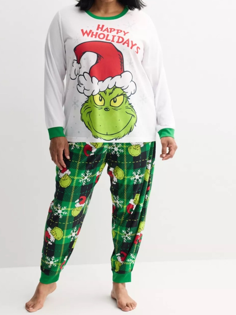 Kohls NWT Grinch pajamas